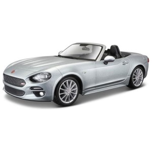 Bburago Plus Fiat 124 Spider 1:24 stříbrná metalíza