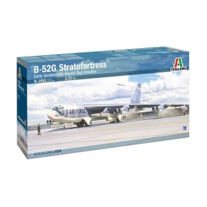 Italeri Boeing B-52G Stratofortress Early version (1:72)