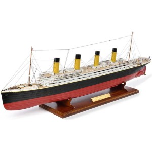 AMATI R.M.S. Titanic 1:250 kit