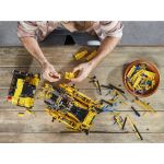 LEGO Technic - Buldozer Cat® D11 ovládaný aplikací