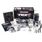 Traxxas TRX-4 1:10 Kit bez karoserie