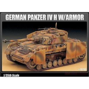 Academy Panzer IV H with Armor (1:35)