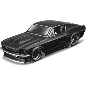 Maisto Ford Mustang GT 1967 1:24 Kit