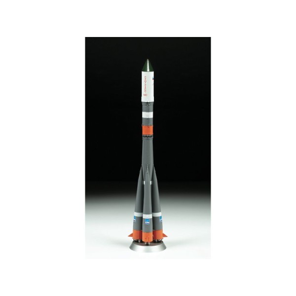 Zvezda raketa Sojuz (1:144)