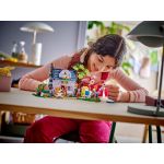 LEGO Friends - Dům včelařů a květinová zahrada