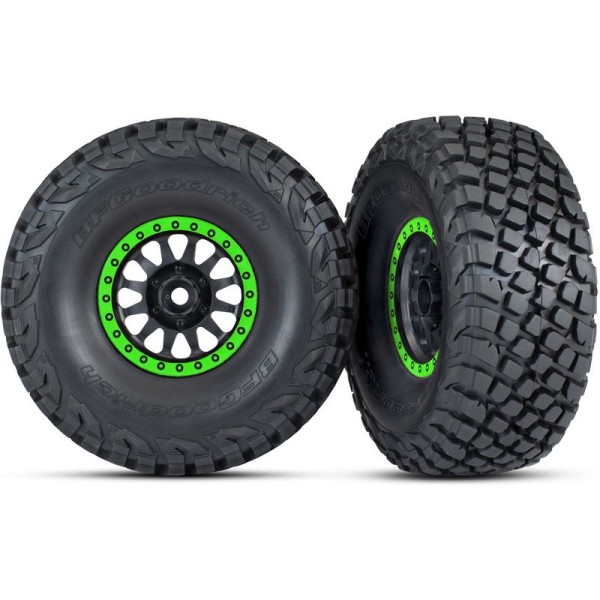 Traxxas kolo 3.2/2.2”, disk Method Racing zelený, pneu Baja KR3 (2)