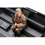 1/16 figurka Sd.Kfz. 251 kulometčík 2, platan kamufláž, jaro